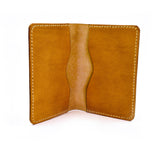 Jagdscheinetui in der Farbe Whisky